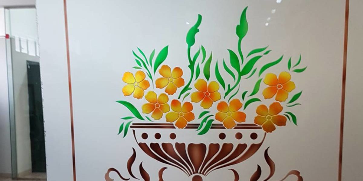 Decorazione vetri – vetreria franco mafara palermo – vetro decorato Decorazione vetri - vetreria franco mafara palermo - pittura a mano su vetro - vetro decorato