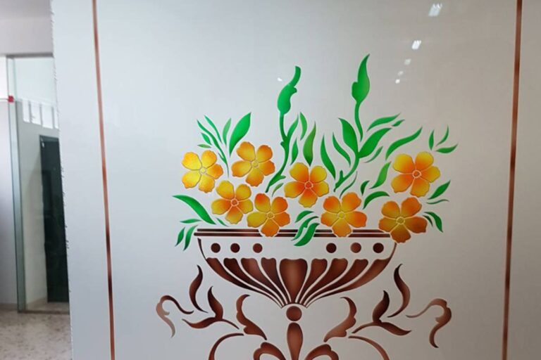 Decorazione vetri - vetreria franco mafara palermo - pittura a mano su vetro - vetro decorato
